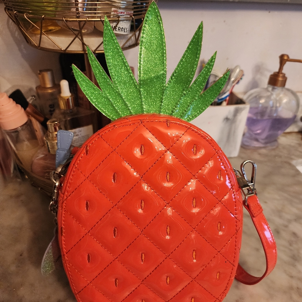 Dolls Kill Pineapple Shaped Crossbody Bag - Picture 3 of 5